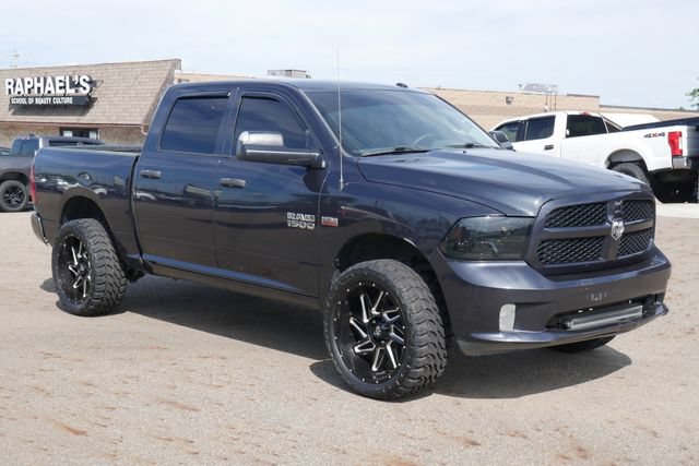 Used 2017 RAM 1500 Express AWD/4WD image 5