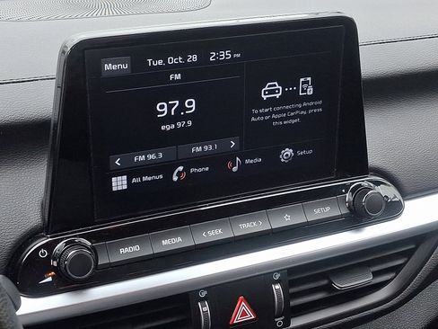 Used 2023 Kia Forte LXS image 15