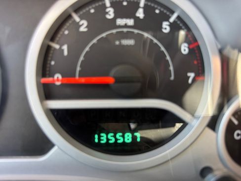 Used 2010 Jeep Wrangler Sport image 11