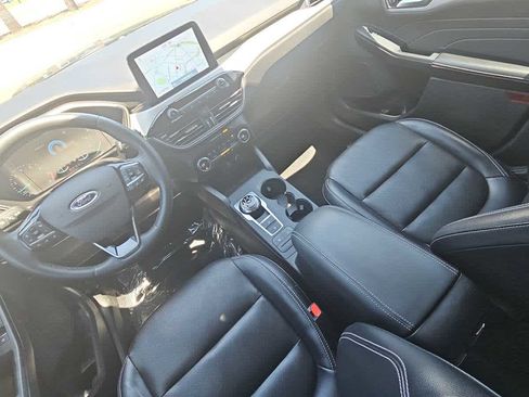 Used 2021 Ford Escape SEL AWD/4WD image 22