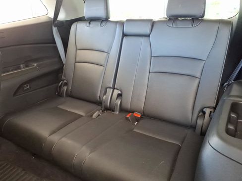 Used 2022 Honda Pilot Special Edition image 19