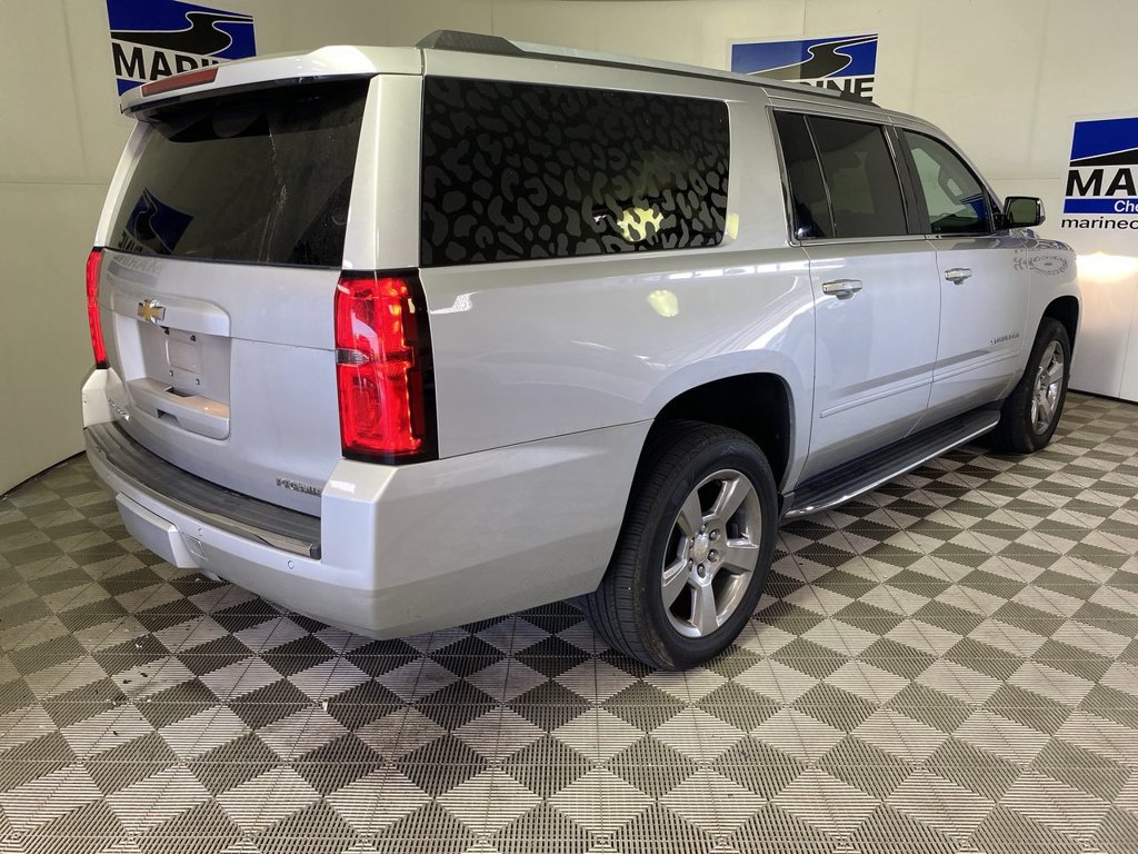 Used 2020 Chevrolet Suburban Premier RWD image 16