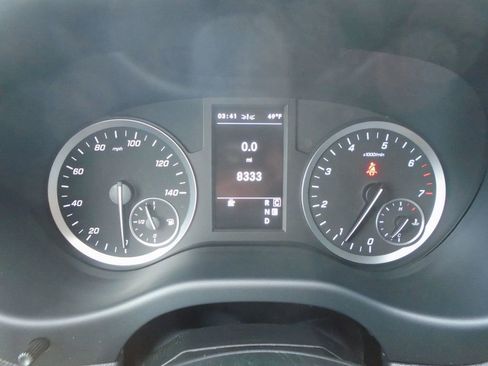 Used 2023 Mercedes-Benz Metris Metris Passenger Van Standard image 16