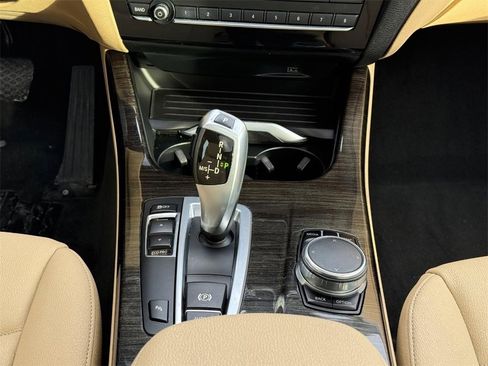 Used 2017 BMW X3 sDrive28i image 12