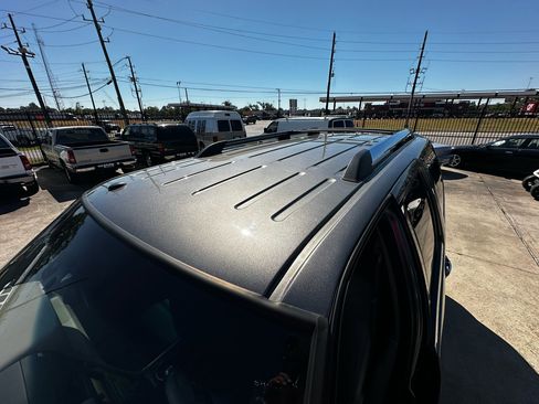 Used 2012 Lincoln Navigator 2WD image 35