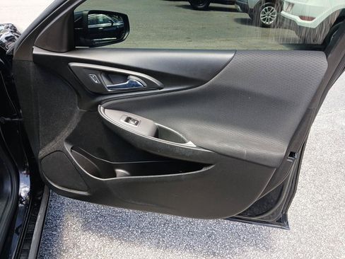 Used 2022 Chevrolet Malibu LT FWD image 14