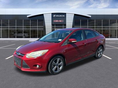 Used 2014 Ford Focus SE w/ SE Sport Package