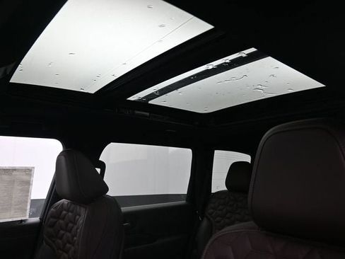 New 2026 Nissan Armada Platinum Reserve image 33