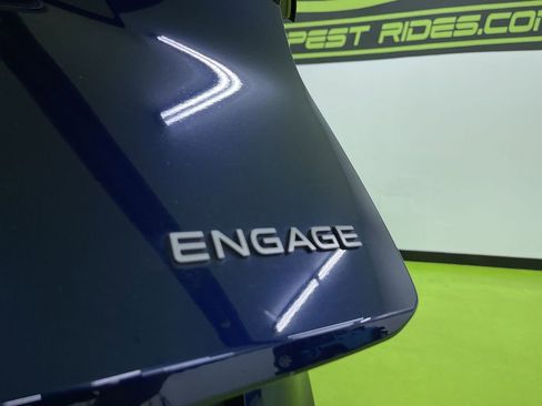 Used 2023 Nissan Ariya FWD image 14