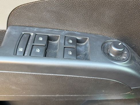 Used 2017 Chevrolet Sonic LT w/ Convenience Package image 8