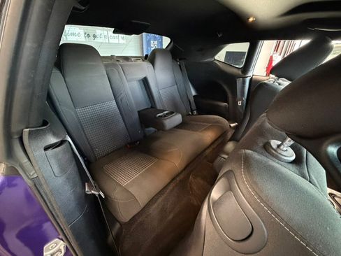 Used 2018 Dodge Challenger SXT w/ Super Sport Group (SS/T) image 30