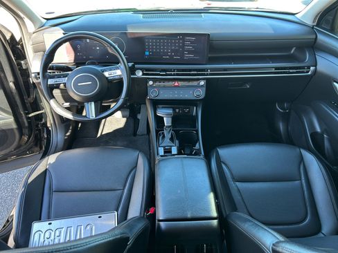 Used 2025 Hyundai Tucson SEL image 16