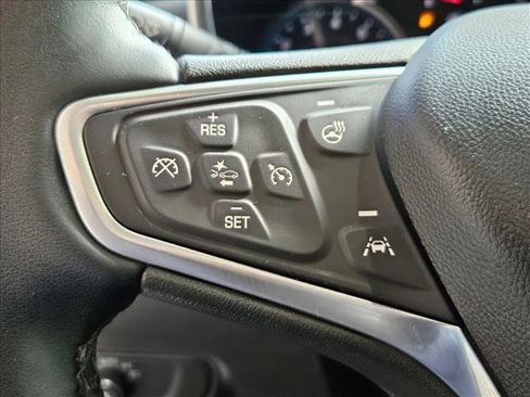 Used 2023 Chevrolet Equinox LT FWD image 11