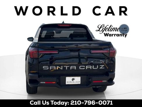 Used 2025 Hyundai Santa Cruz SEL FWD image 6