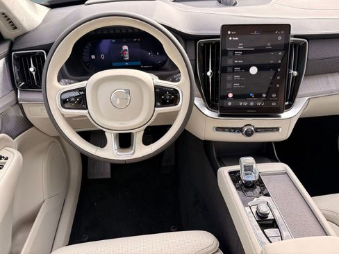 New 2026 Volvo XC90 B6 Ultra w/ Lounge Package image 23