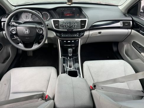 Used 2016 Honda Accord LX image 25