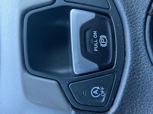 Used 2021 Jeep Compass Latitude AWD/4WD image 27