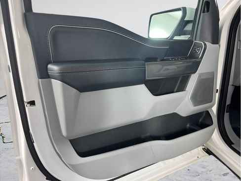 Used 2021 Ford F150 Limited AWD/4WD image 9