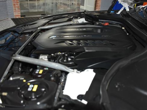 Used 2019 BMW 540i xDrive w/ M Sport Package AWD/4WD image 32