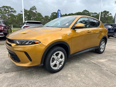 Certified 2023 Dodge Hornet GT w/ Tech Pack w/o Parking image 7