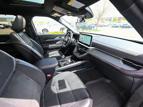 Certified 2025 Ford Explorer ST AWD/4WD image 26