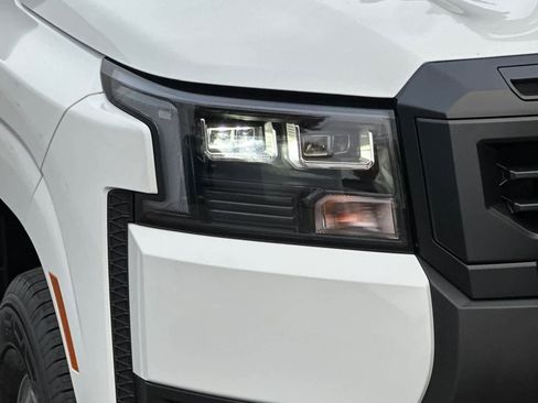 New 2026 Nissan Frontier S image 24