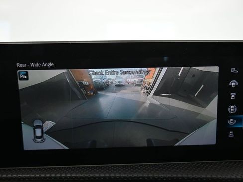 Used 2020 Mercedes-Benz CLA 250 4MATIC image 21