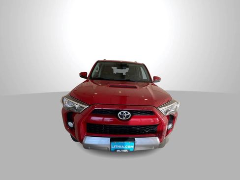 Used 2019 Toyota 4Runner TRD Off-Road Premium image 3
