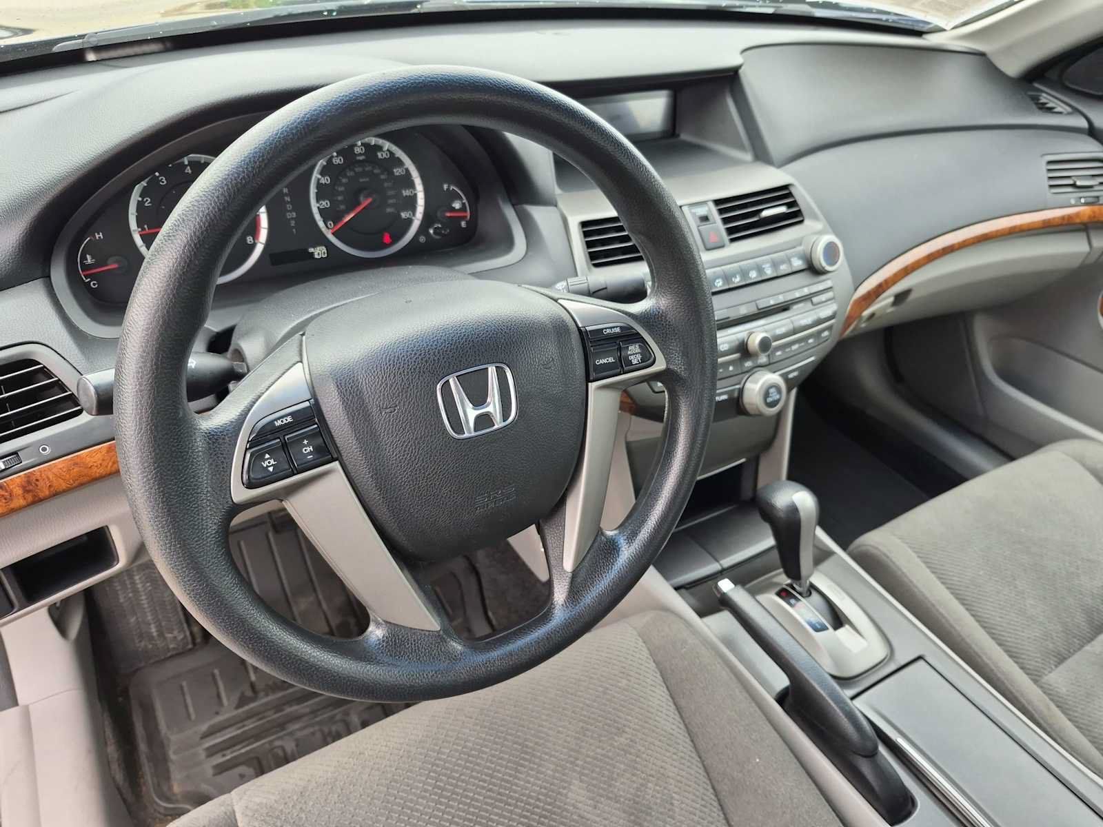 Used 2012 Honda Accord EX image 2