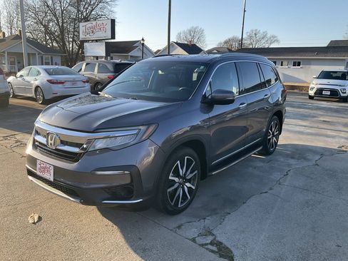 Used 2019 Honda Pilot Touring image 6