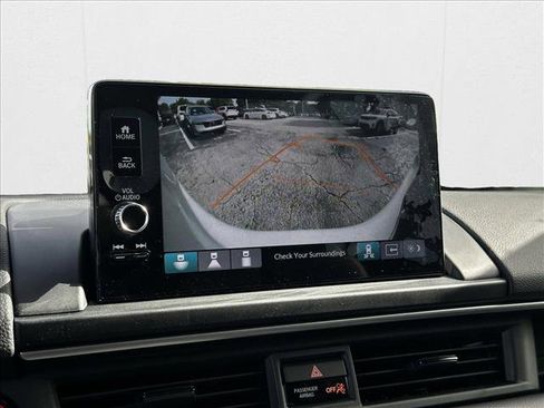 New 2025 Honda Pilot Touring image 13