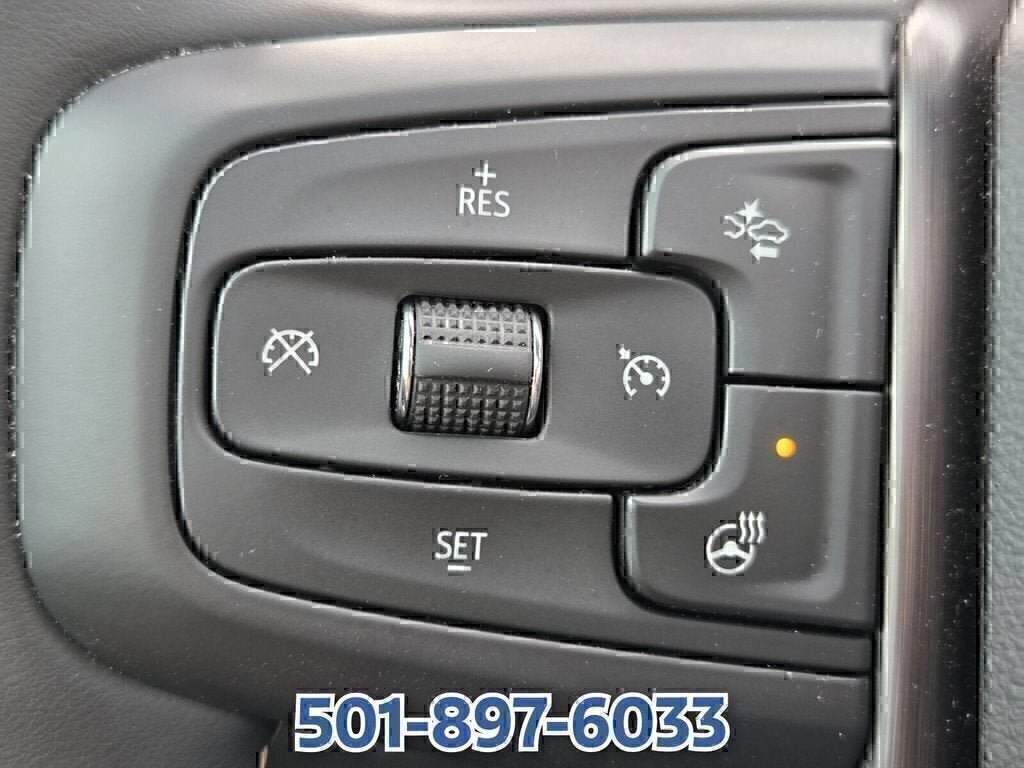 Used 2024 GMC Yukon AT4 AWD/4WD image 30