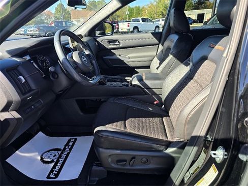 Used 2023 Nissan Pathfinder Rock Creek image 11