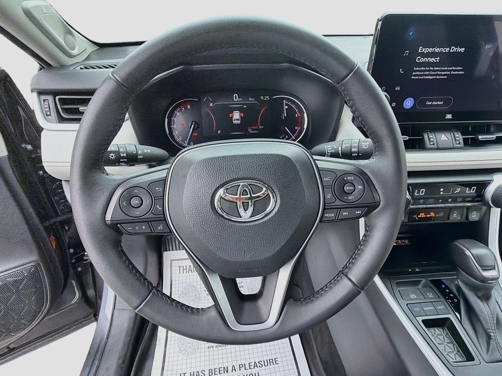 Used 2023 Toyota RAV4 XLE Premium FWD image 40