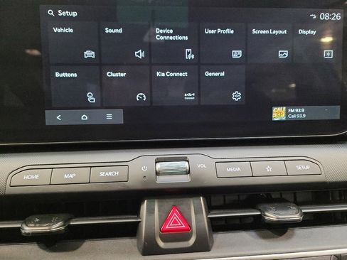 Used 2025 Kia K4 FWD image 25