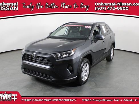 Used 2020 Toyota RAV4 XLE w/ Convenience Package image 1