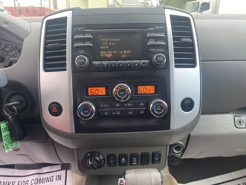 Used 2014 Nissan Frontier SV w/ SV Value Truck Package image 20