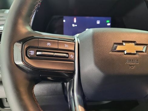 Used 2023 Chevrolet Colorado LT w/ LT Convenience Package III image 32