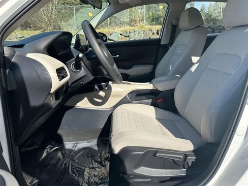 Used 2024 Honda HR-V LX image 14