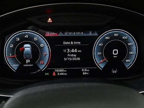 Certified 2023 Audi Q7 2.0T Premium Plus w/ Premium Plus Package AWD/4WD image 11