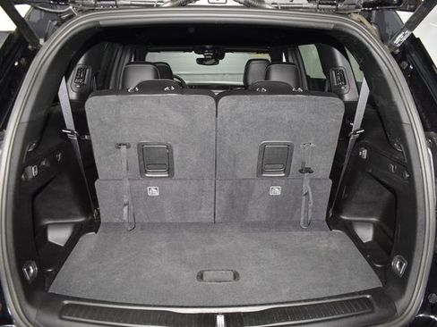 Used 2024 Jeep Grand Cherokee L Laredo image 33