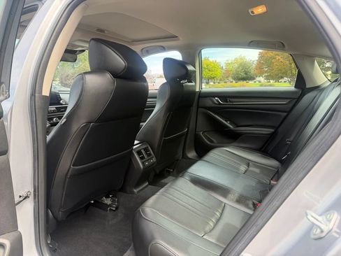 Used 2022 Honda Accord EX-L image 13
