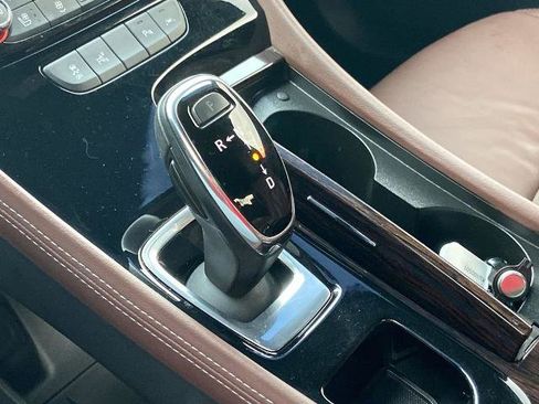 Used 2019 Buick LaCrosse Avenir w/ Driver Confidence Package II image 12