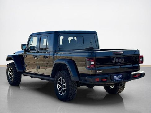 Used 2024 Jeep Gladiator Rubicon image 5
