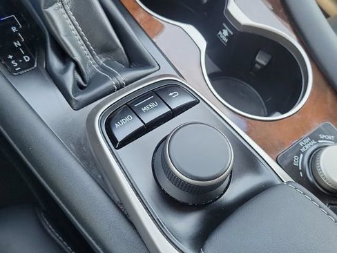 Used 2018 Lexus RX 350 FWD w/ Premium Package image 29