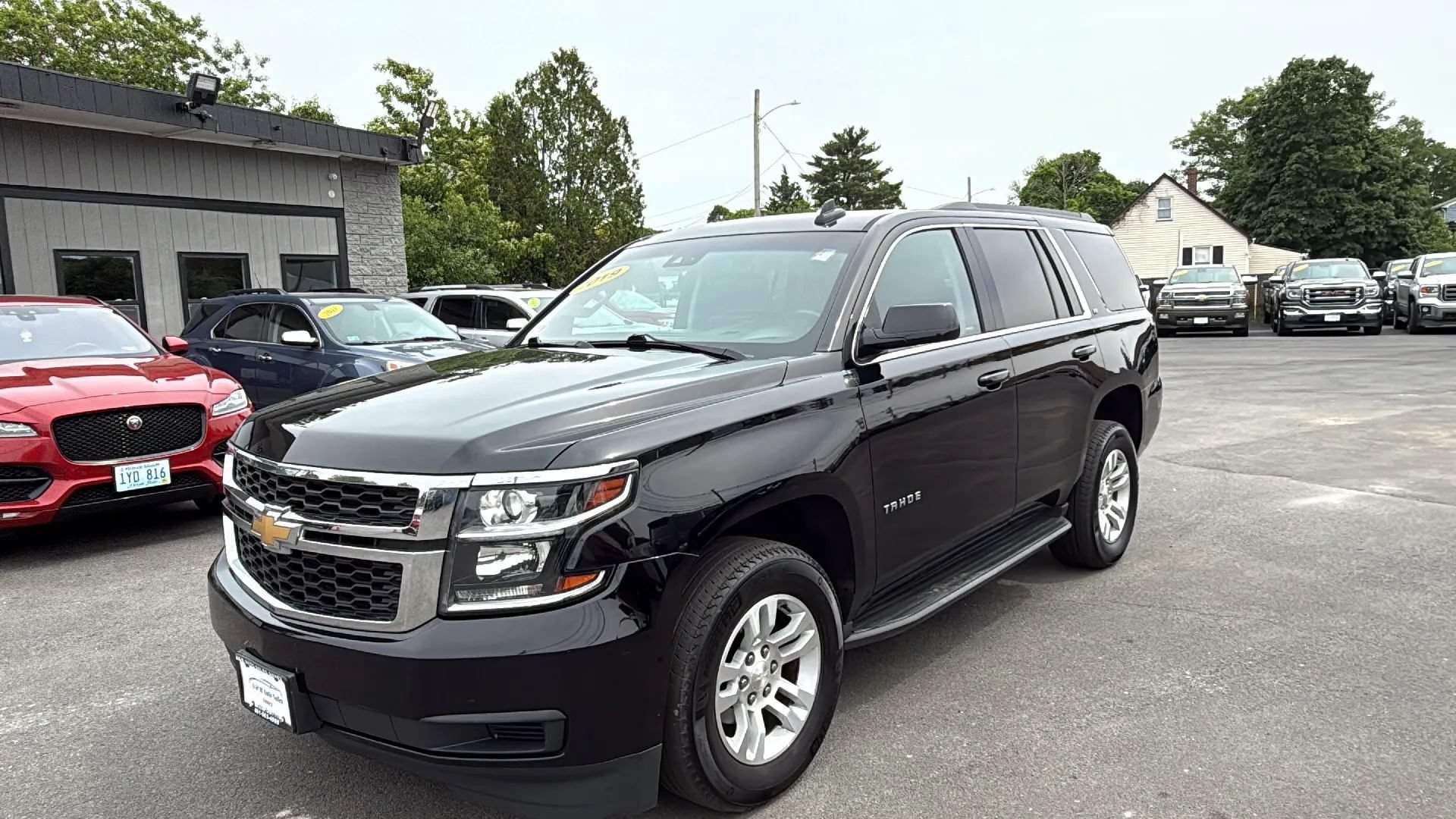 Used 2019 Chevrolet Tahoe LT AWD/4WD image 3