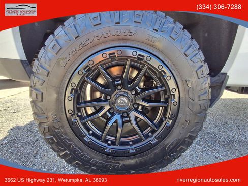 Used 2019 Chevrolet Silverado 1500 LT image 18