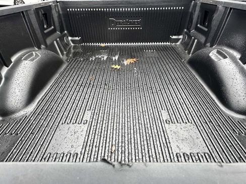 Used 2018 Ford F150 XLT image 26