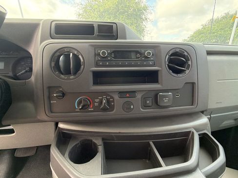 New 2025 Ford E-450 and Econoline 450 Super Duty w/ Power Equipment Group RWD image 23