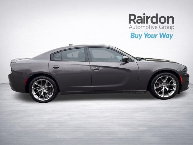 Used 2020 Dodge Charger SXT w/ Plus Group RWD image 8